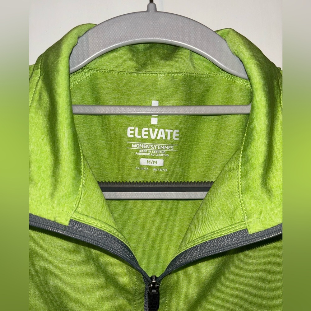 Elevate, 3/4 zip pullover long sleeve, light weight jacket, size Medium